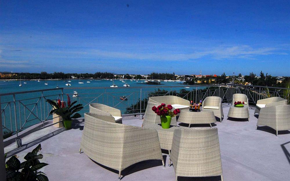 Le Lagon Grand Baie Exterior photo