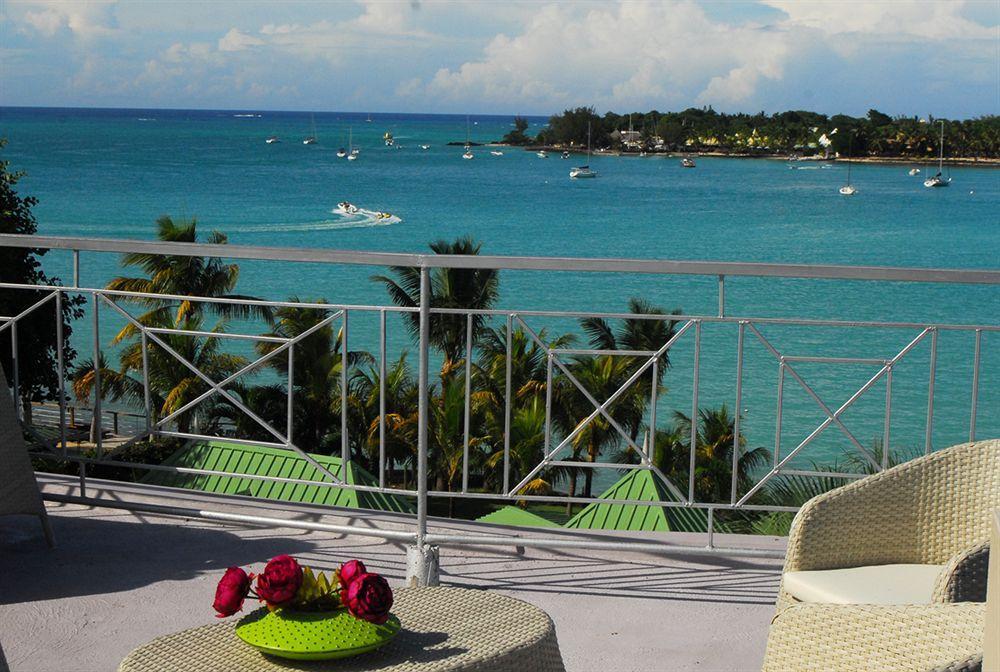 Le Lagon Grand Baie Exterior photo